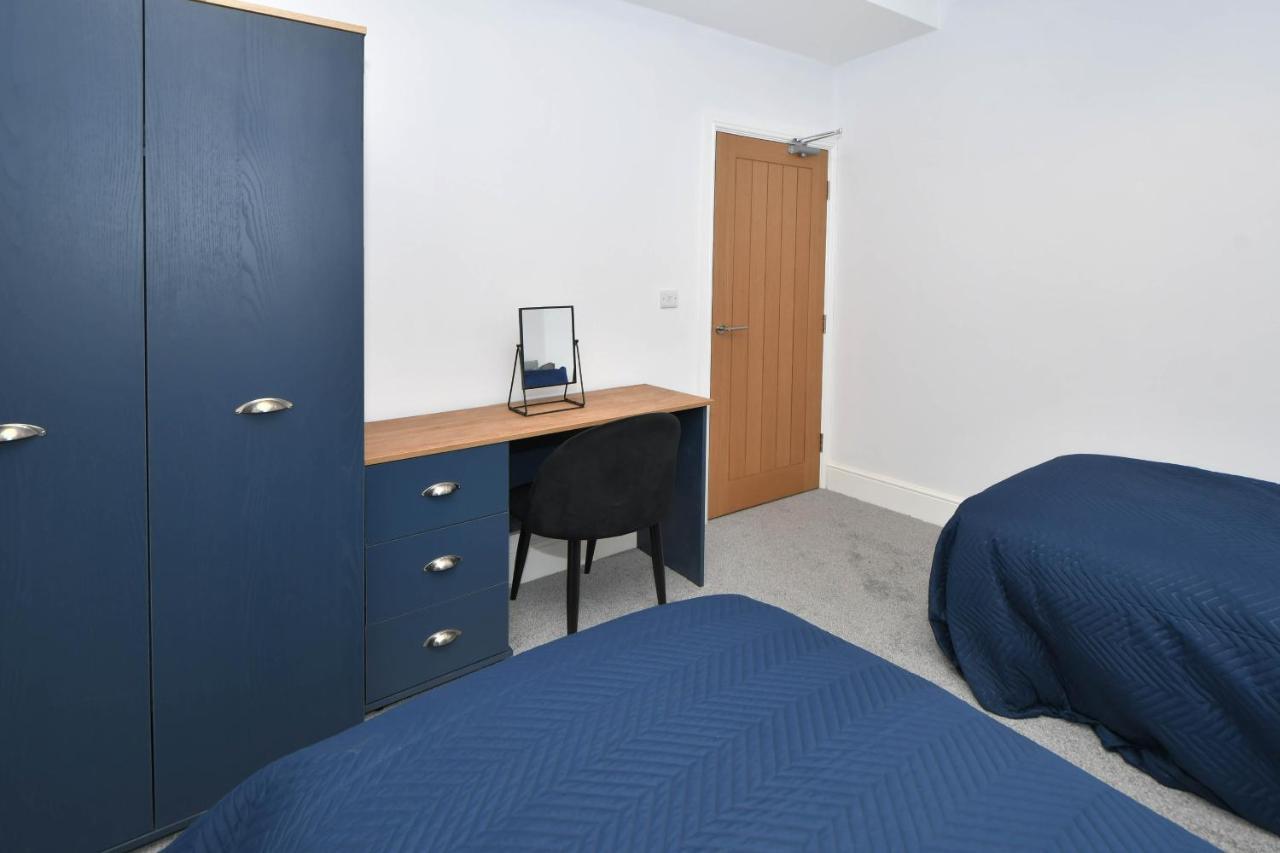 Westport Road Apartamento Stoke-on-Trent Exterior foto