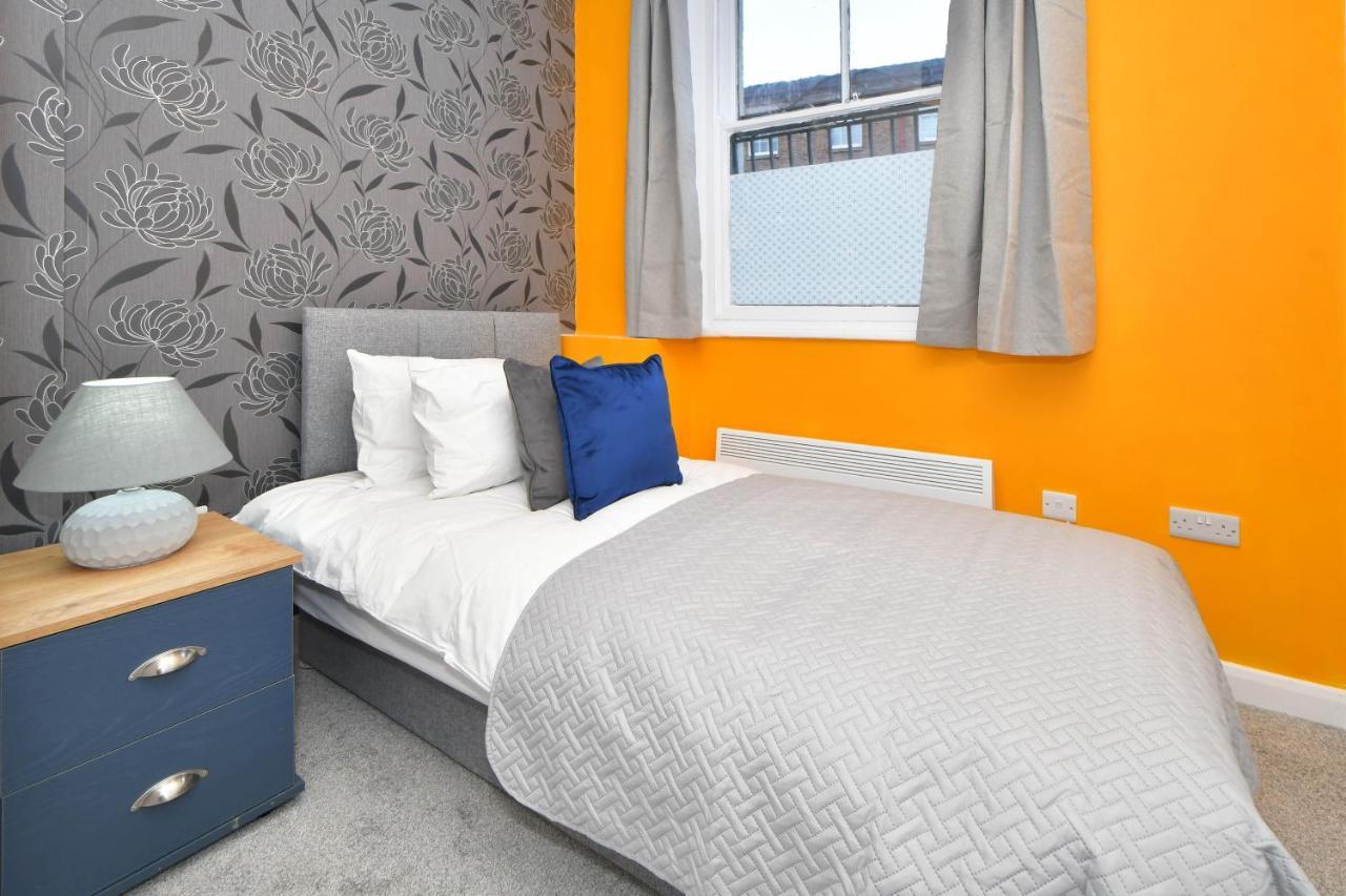 Westport Road Apartamento Stoke-on-Trent Exterior foto